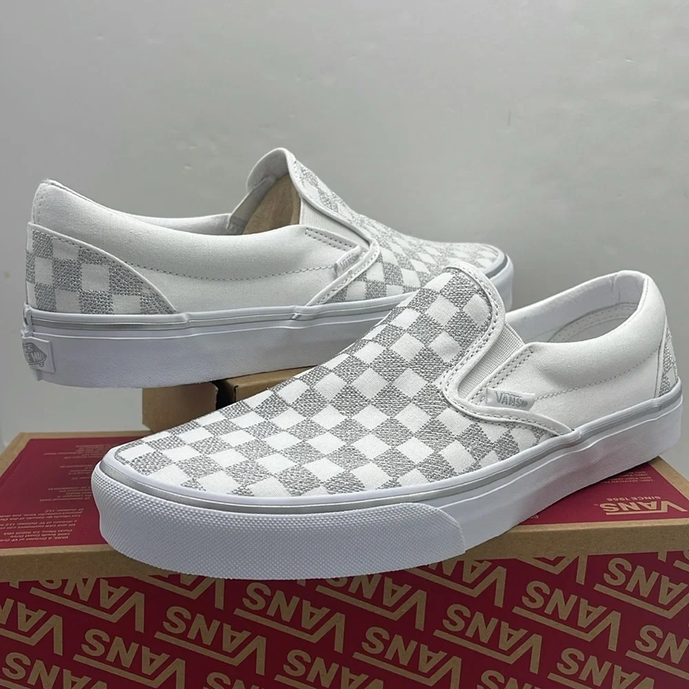 Vans Men’s Checkered Classic Slip-On Sneakers Metallic True White VN000CT5W00